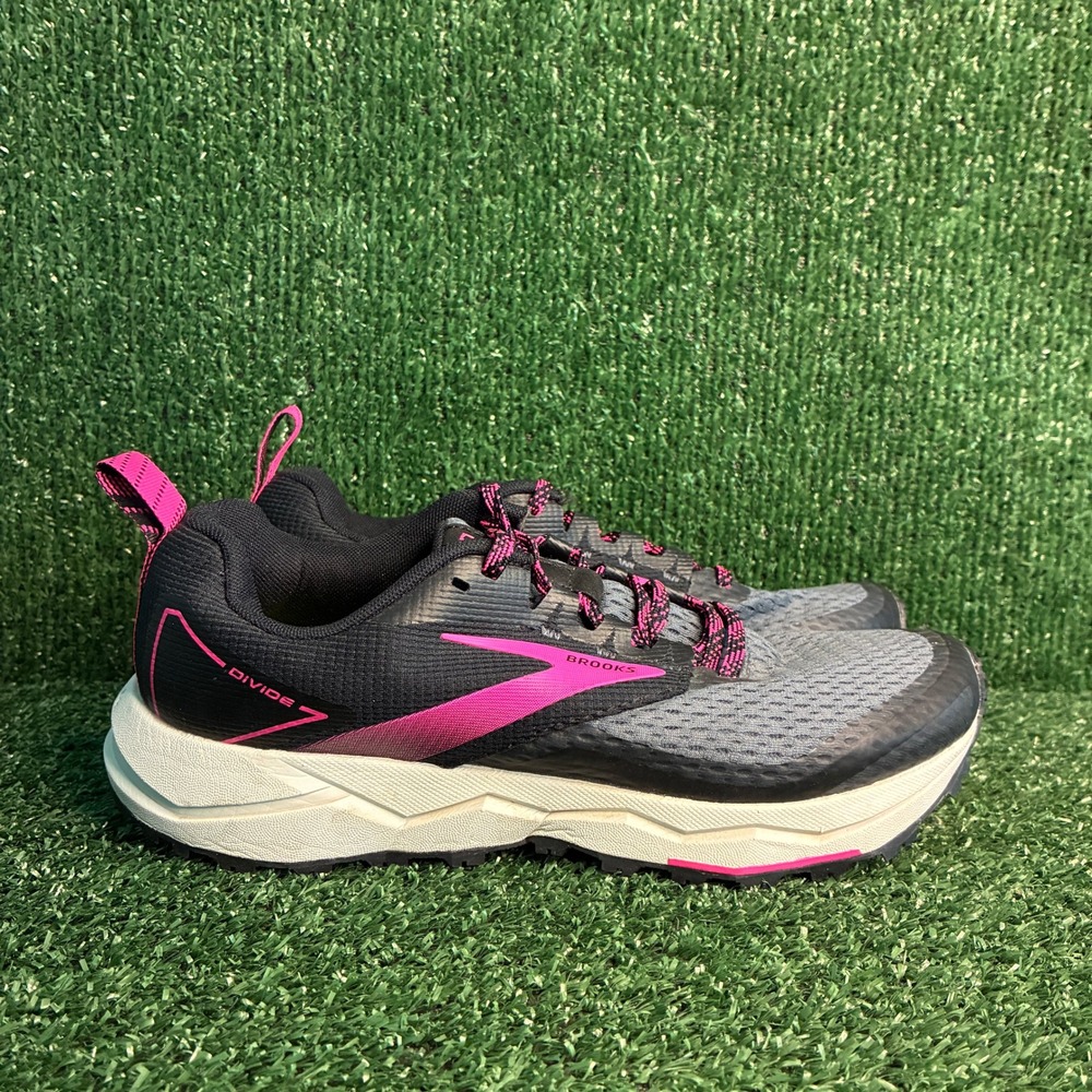 Brooks Divide 2 Trail Running DNA Cushioning Athletic Sneaker Black Pink Women 8